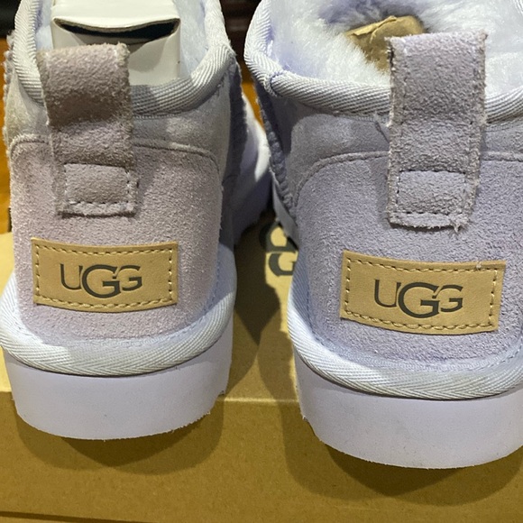 Ugg classic ultra mini size 11 new - Picture 3 of 6